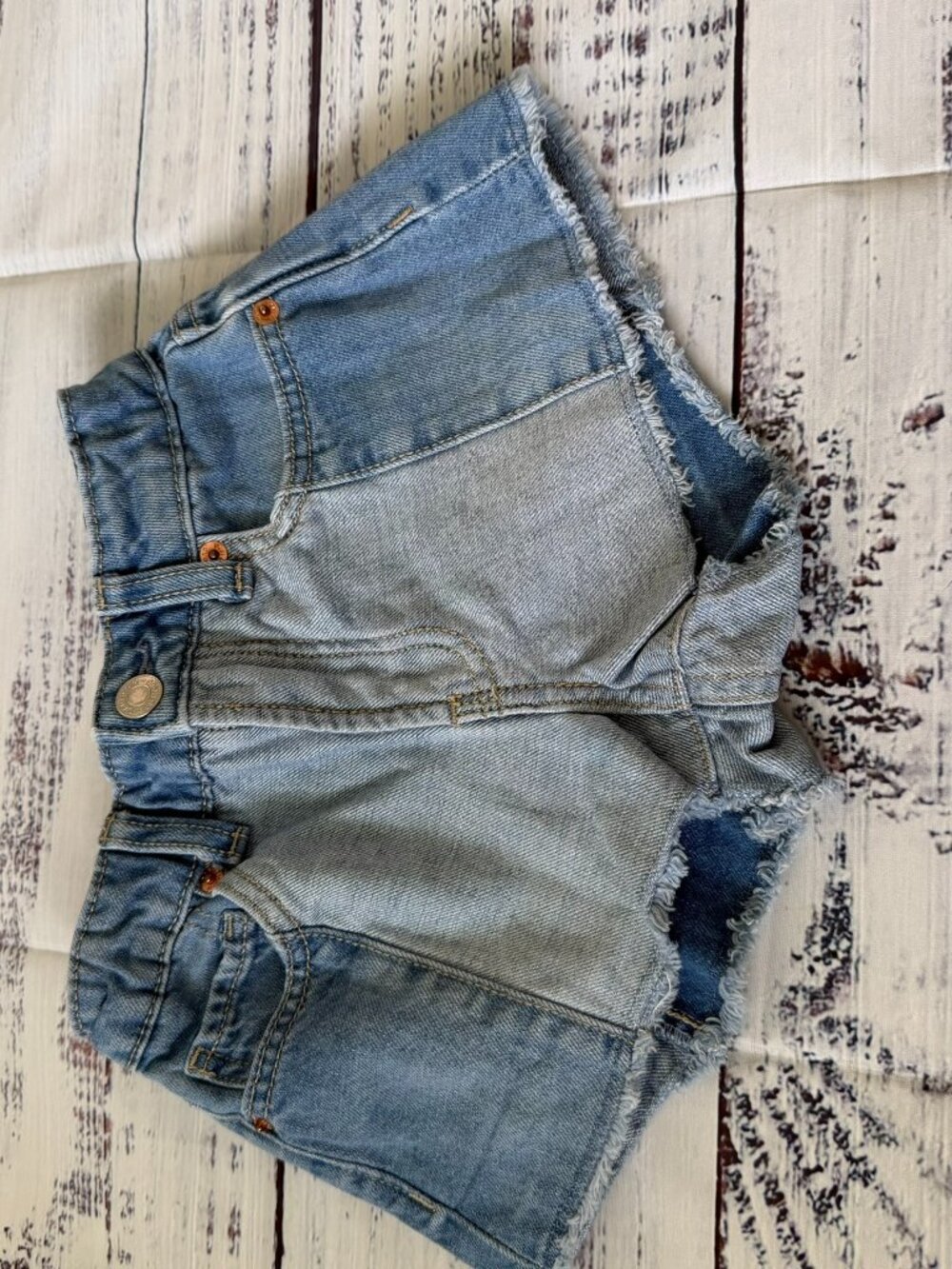 Gap Kids Girl Jean Shorts size 6 w/adjustable straps shortie high rise